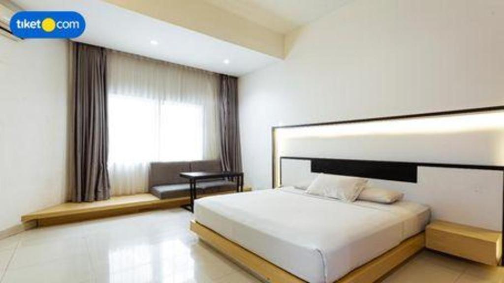 Buana Lestari Hotel Баликпапан Экстерьер фото