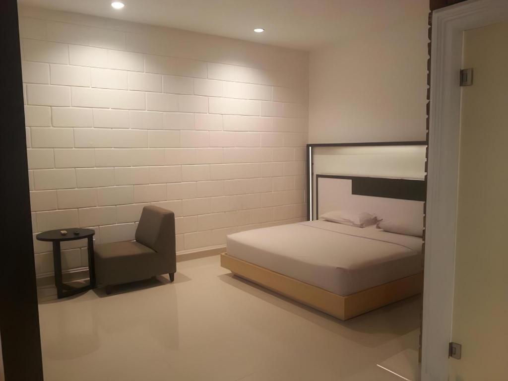 Buana Lestari Hotel Баликпапан Экстерьер фото