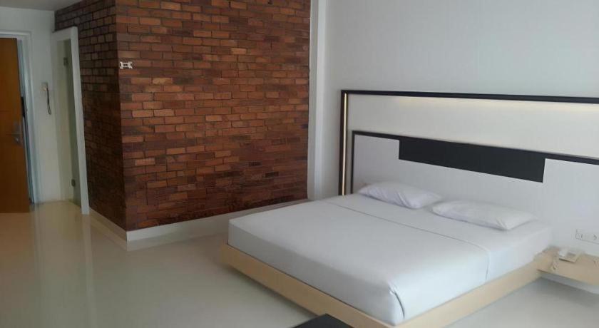 Buana Lestari Hotel Баликпапан Экстерьер фото