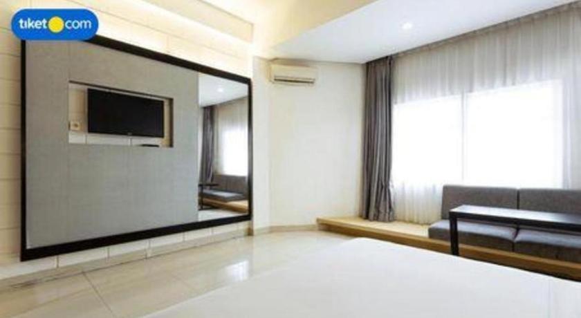 Buana Lestari Hotel Баликпапан Экстерьер фото