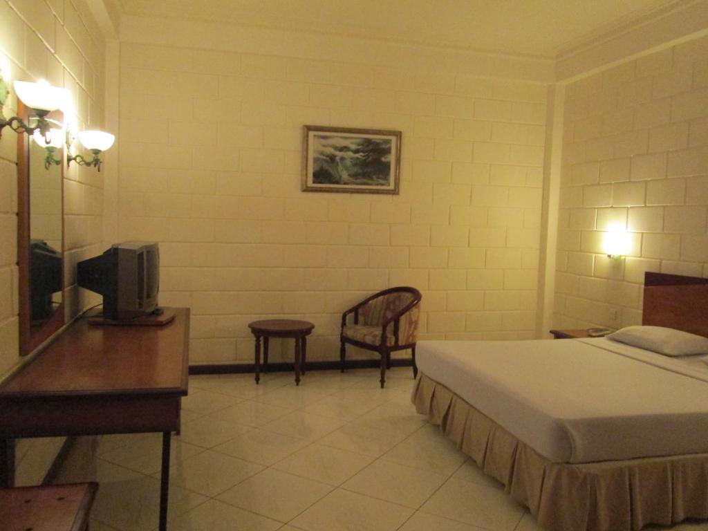 Buana Lestari Hotel Баликпапан Экстерьер фото